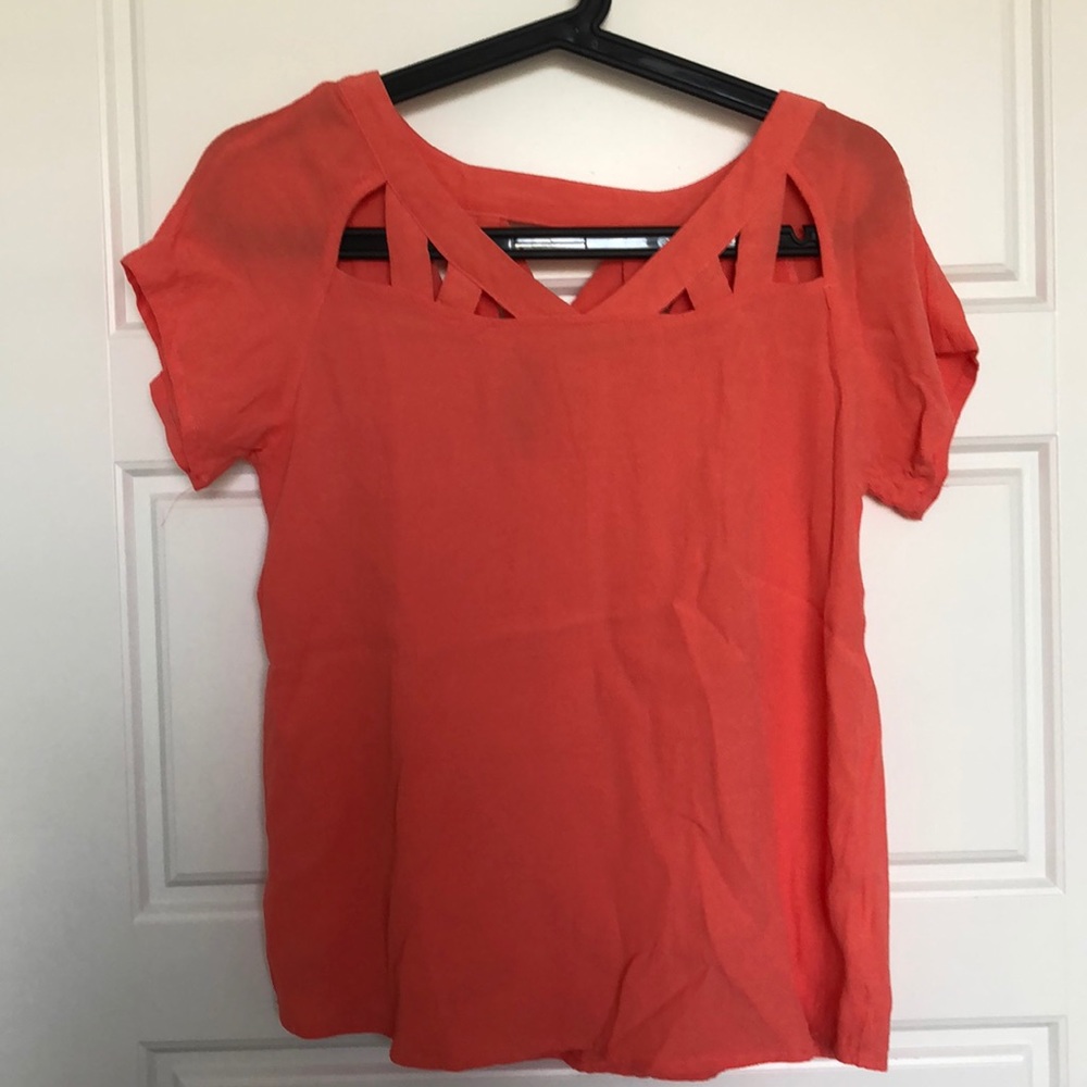 Buttons (Francesca’s) XS pink blouse